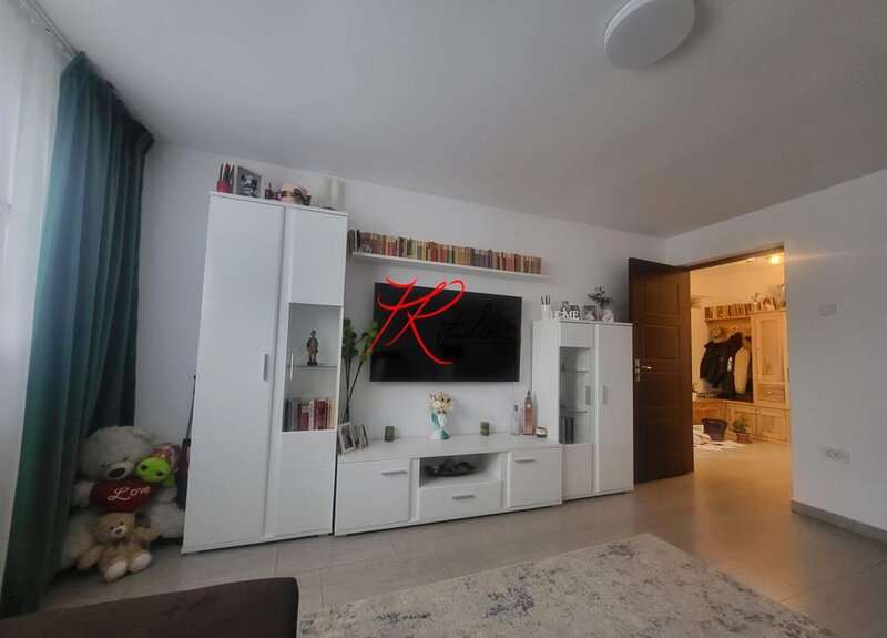 Tei Vanzare apartament 4 camere, complet renovat si mobilat